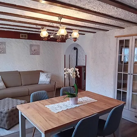 Apartment Antica Casa Di Lea San Siro (Lombardy)